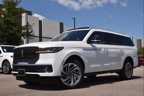 2025 Lincoln Navigator Reserve