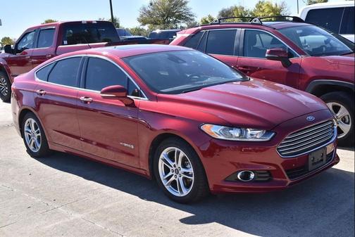 2016 Ford Fusion Hybrid Titanium