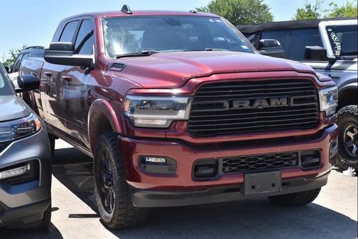 2020 RAM 2500 Laramie Mega Cab 4X4 6'4' Box
