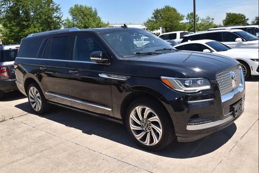 2023 Lincoln Navigator Reserve