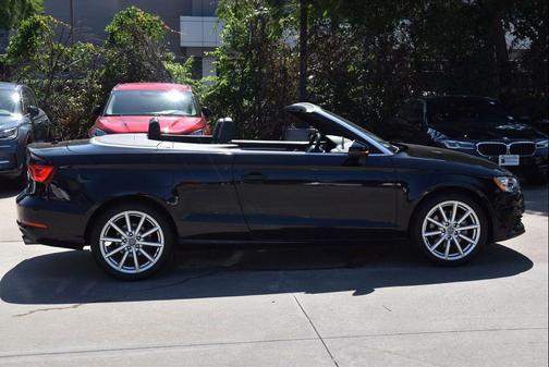 Brilliant Black/Black Roof 2016 Audi A3 2.0T Premium