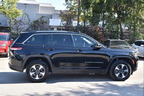 2023 Jeep Grand Cherokee 4xe Base