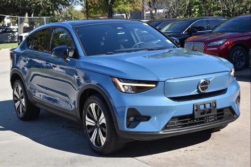 2023 Volvo C40 Recharge Pure Electric Twin Plus