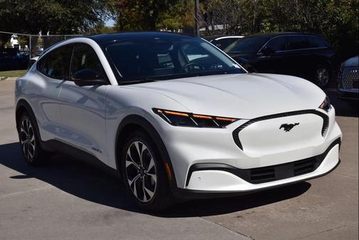 2025 Ford Mustang Mach-E Select