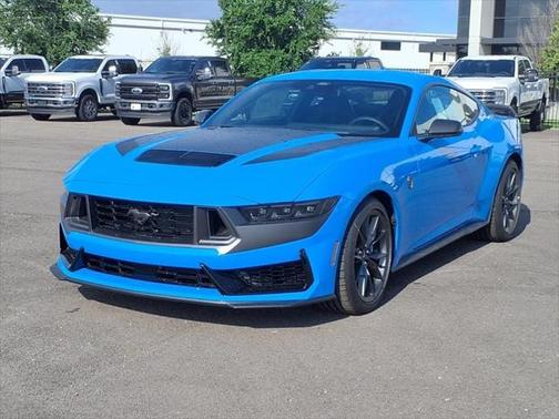 2025 Ford Mustang Dark Horse Fastback