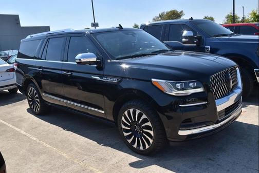 2022 Lincoln Navigator Black Label