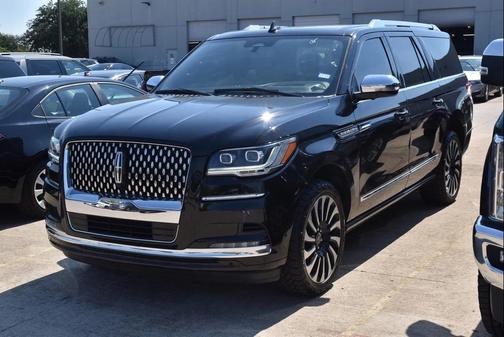 2022 Lincoln Navigator Black Label