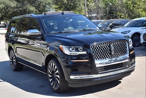 2022 Lincoln Navigator Black Label