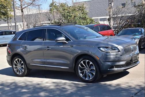 2022 Lincoln Nautilus Reserve