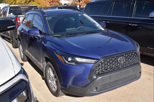 2024 Toyota Corolla Cross LE