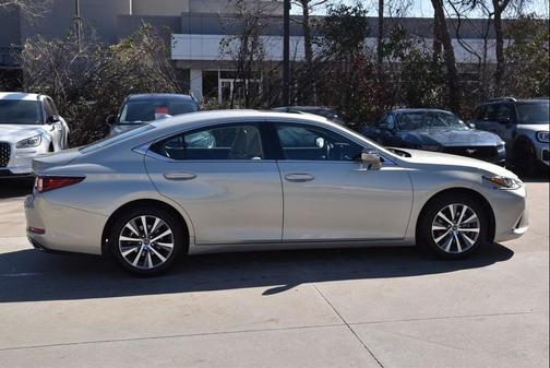 2019 Lexus ES 350 Base