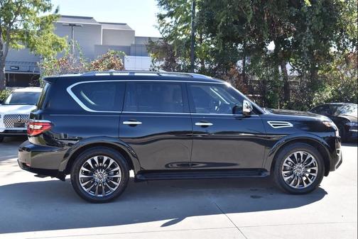 2023 Nissan Armada Platinum 2WD