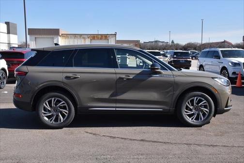 2025 Lincoln Corsair Premiere