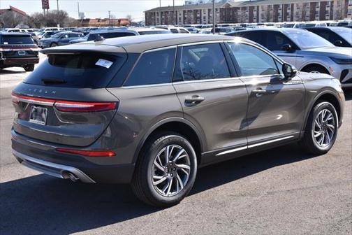 2025 Lincoln Corsair Premiere