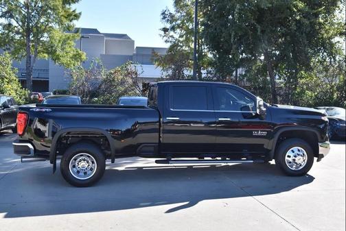 2025 Chevrolet Silverado 3500 LTZ