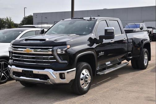 2025 Chevrolet Silverado 3500 LTZ
