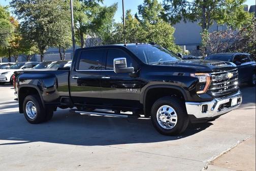 2025 Chevrolet Silverado 3500 LTZ