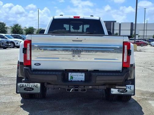 2025 Ford F-350 King Ranch