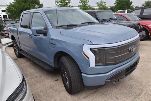 2023 Ford F-150 Lightning LARIAT