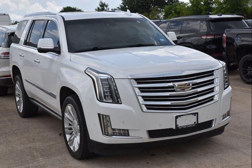 Crystal White Tricoat 2017 Cadillac Escalade Platinum