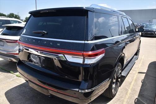 2023 Lincoln Navigator Black Label