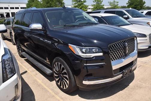 2023 Lincoln Navigator Black Label