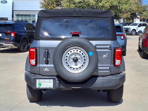 2026 Ford Bronco Base