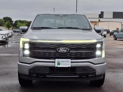 2025 Ford F-150 Lightning Platinum