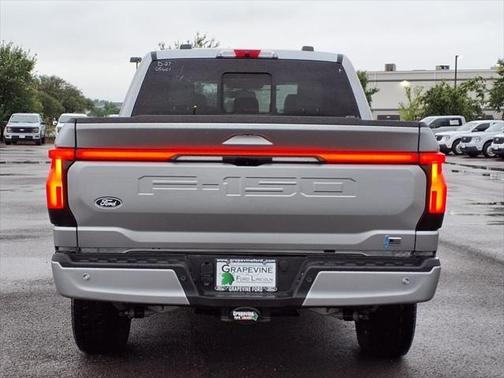 2025 Ford F-150 Lightning Platinum