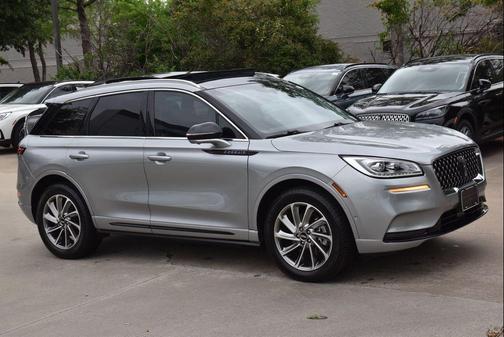 Silver Radiance Metallic Clearcoat 2022 Lincoln Corsair Grand Touring