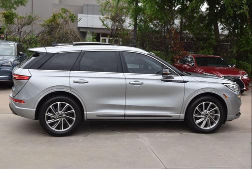 Silver Radiance Metallic Clearcoat 2022 Lincoln Corsair Grand Touring