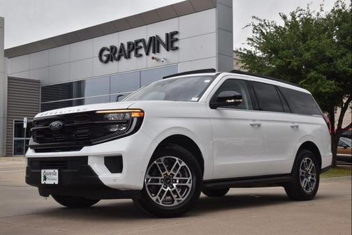 Oxford White 2025 Ford Expedition Active