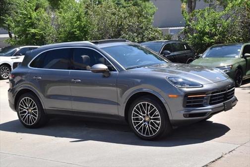 2023 Porsche Cayenne S