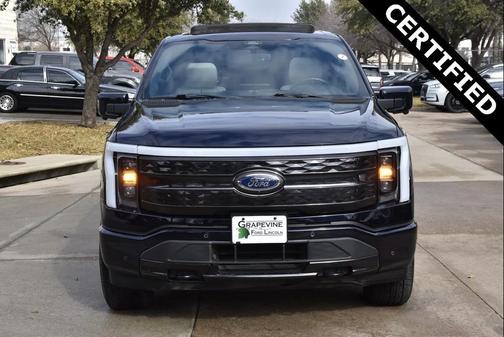 2022 Ford F-150 Lightning Platinum