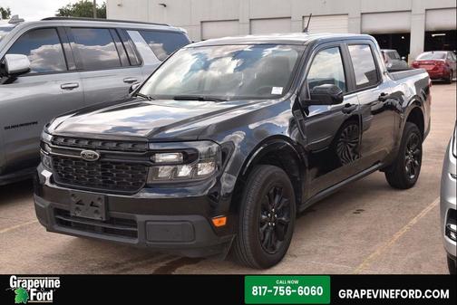 Shadow Black 2024 Ford Maverick XLT