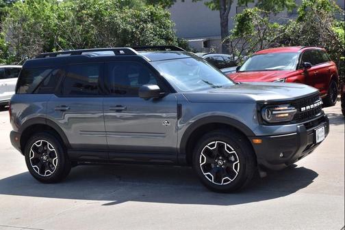 Carbonized Gray Metallic 2025 Ford Bronco Sport Outer Banks