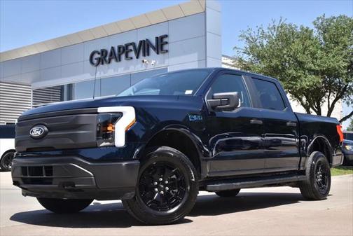 2025 Ford F-150 Lightning Pro