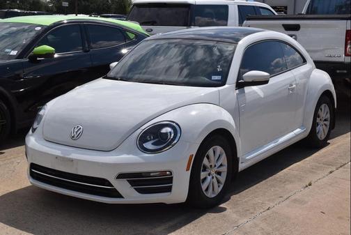 2018 Volkswagen Beetle 2.0T Coast