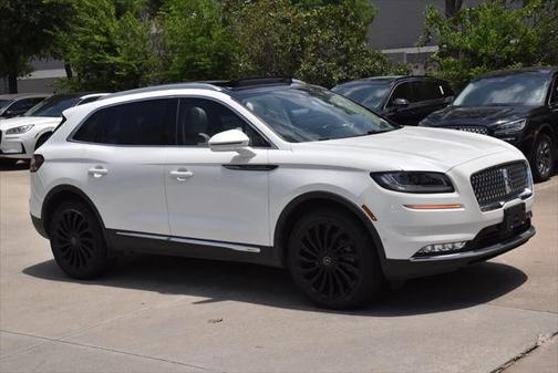 2022 Lincoln Nautilus Black Label