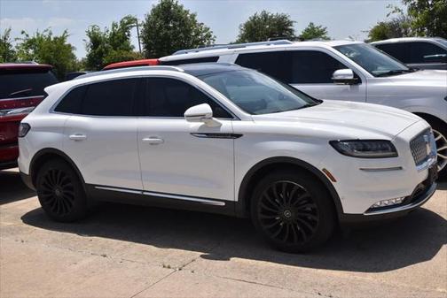 2022 Lincoln Nautilus Black Label
