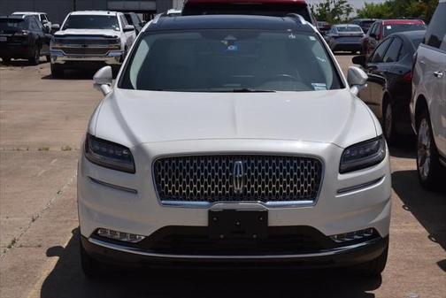 2022 Lincoln Nautilus Black Label