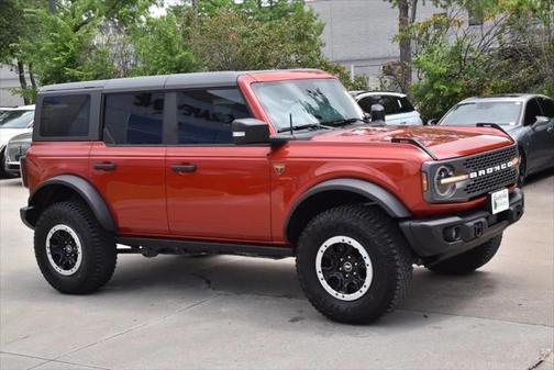 2023 Ford Bronco Badlands