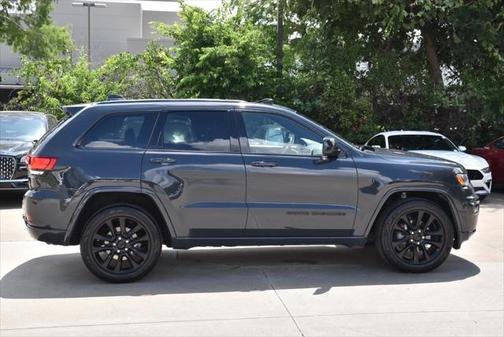 2018 Jeep Grand Cherokee Altitude