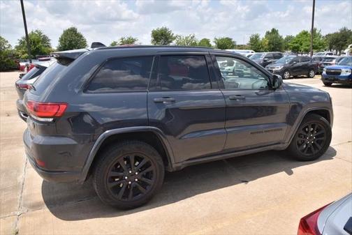 2018 Jeep Grand Cherokee Altitude