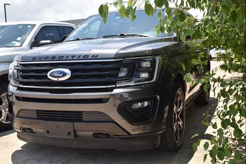 Magnetic Metallic 2021 Ford Expedition Limited