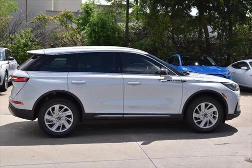 2025 Lincoln Corsair Premiere
