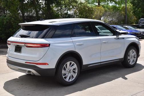 2025 Lincoln Corsair Premiere
