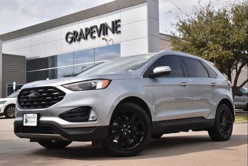 2022 Ford Edge Titanium