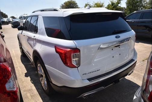 2022 Ford Explorer Platinum