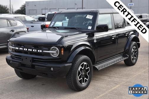 2025 Ford Bronco Outer Banks